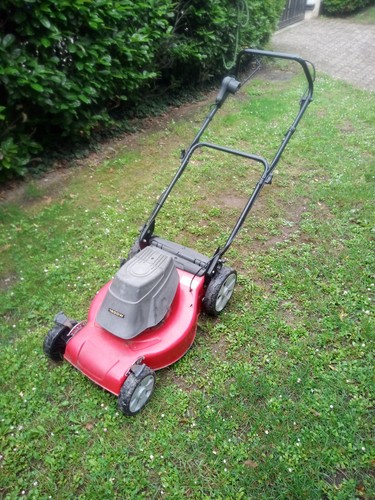 Vend tondeuse électrique - vend,