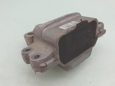 Support moteur gauche