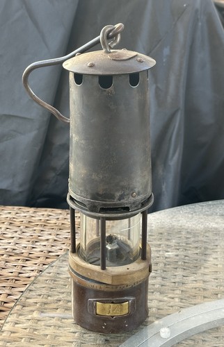 Ancienne lampe mineur - mineur,