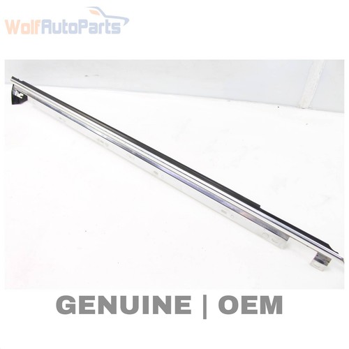 Front right outer door - front, /