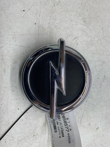 Bouton coffre opel corsa - coffre, e