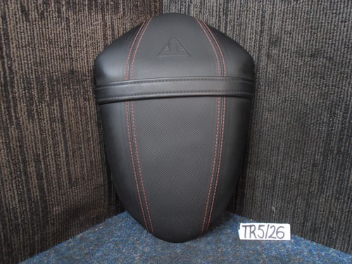 Triumph speed triple 1050 - triple, rs