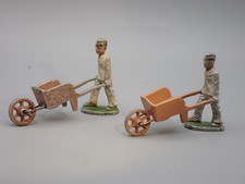 QUIRALU LA CORVEE - 2 SOLDIERS WITH WHEELBARROWS
