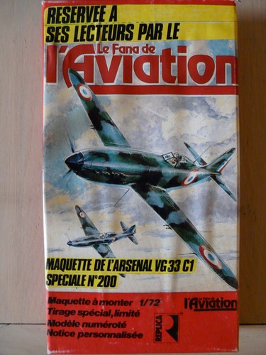 Maquette avion replica - maquette, 1/72