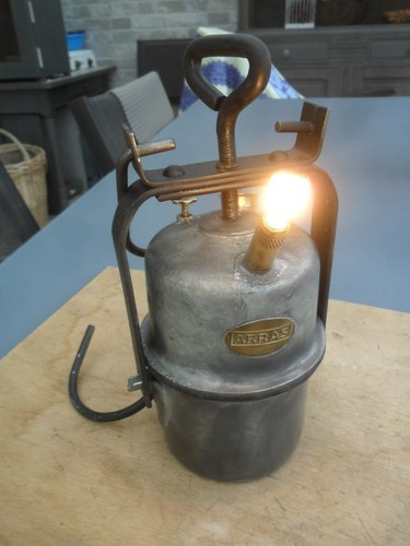 Lampe carbure acetylene - carbure,