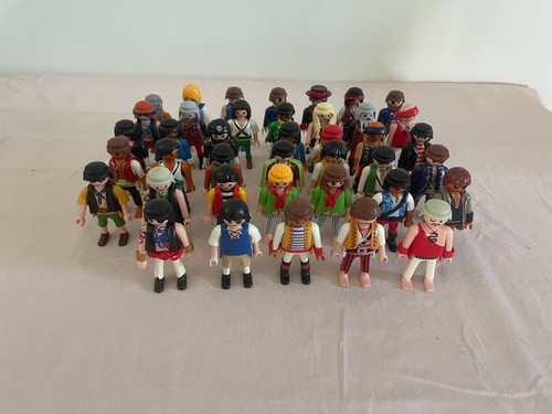 Lot 40 pirates - de,