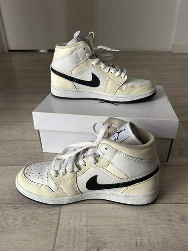 Air jordan mid coconut milk - mid,