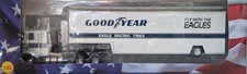 IXO 1/43 - Camions américains 10 - Ford CLT 9000 semi Goodyear Eagle Racing
