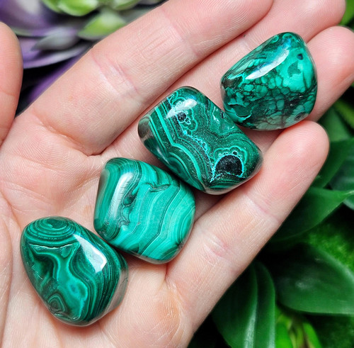 Malachite crystal - malachite,