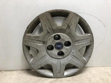 Enjoliveur FIAT PUNTO 2