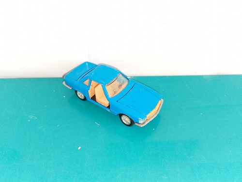 1506242 voiture mercedes - voiture, 1/43