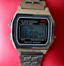 MONTRE "WR" Rétro Numérique