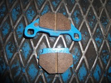 PLAQUETTES DE FREIN SUZUKI 125