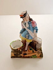 personnage en porcelaine "