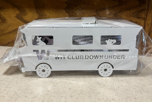 Winnebago motorhome model - winnebago,