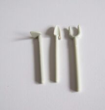 PLAYMOBIL (L1102) MIDDLE AGES - Vintage Peasant Grey Baton Binette Fork Tools