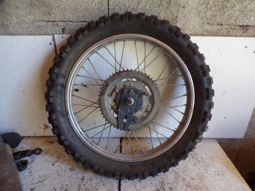 Roue jante arrière pneu neuf - arrière,