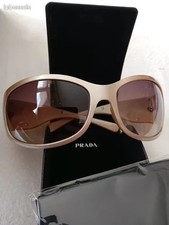 BELLE PAIRE DE LUNETTES DE