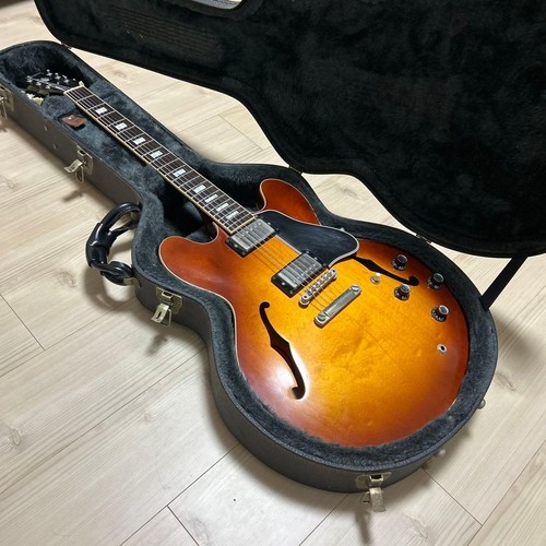 Guitare semi acoustique - guitare, semi-acoustique