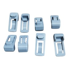 Lot 8 taquets/clips étagères
