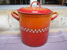 MARMITE  Pot ancien en tole émaillée avec couvercle  27 cm H