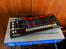 Roland JU-06A Boutique Series