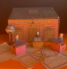 ANTIQUE TOY - SMALL SCHOOLHOUSE IN BOX - NK ATLAS PARIS FRANCE 1900's
