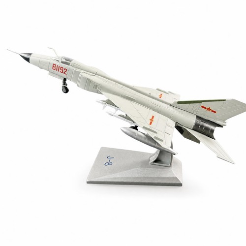 Modèle avion chasse - de,