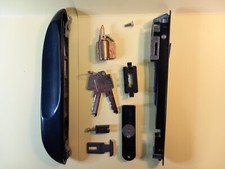 SERRURE A CLEE POUR BAIE