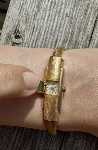 Montre femme ancienne - montre,