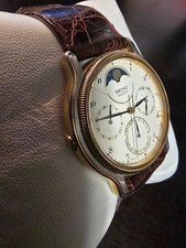 Vintage 1980's Seiko Moon