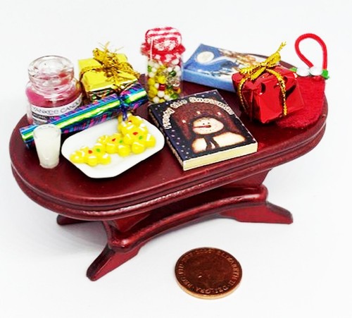 Maison poupées table - maison,