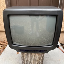 Sanyo 13" CRT Retro Gaming Color TV A/V Input No Remote Model DS13630 READ