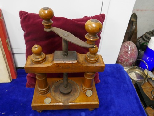 Ancienne presse relieur - presse,
