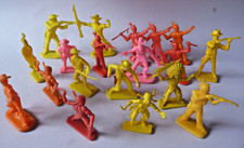 Bazaar Figures - 20 Indians and Cowboys - Plastic Soldiers 1970s-80s