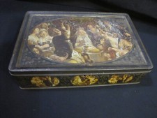 Ancienne Boîte en Tôle