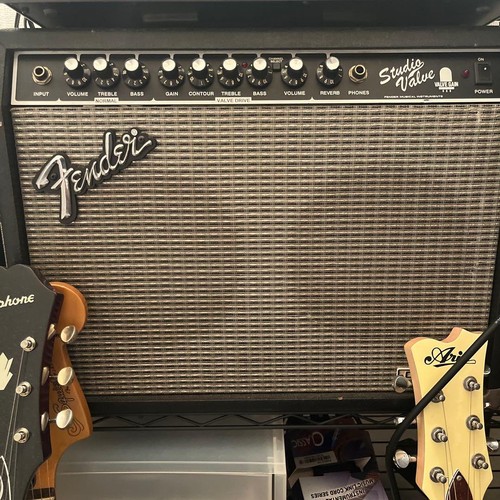 Amplificateur guitare - de,