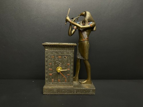Magnifique horloge égyptienne