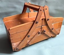 Petite travailleuse (boîte à