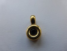 pendentif neuf plaqué or jaune poinçon, saphir bleu 1,40gr  1,4x0,7cm