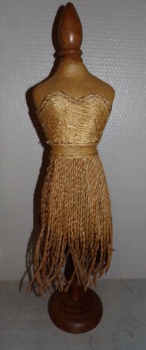 Porte bijoux buste - , papier