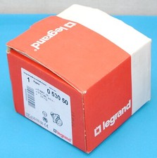 Embase de prise LEGRAND HYPRA