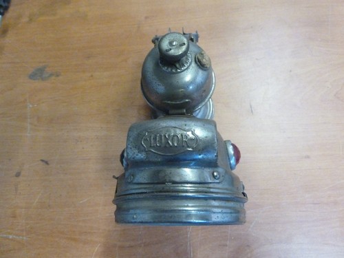 Ancien vélo phare lampe - ancien,