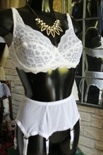 PORTE JARRETELLE 6 JARRETELLES