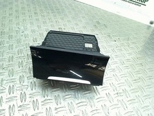 BOITE A GANTS VW Golf VII