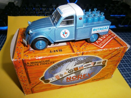 Norev citroën 2cv - norev, 1/43