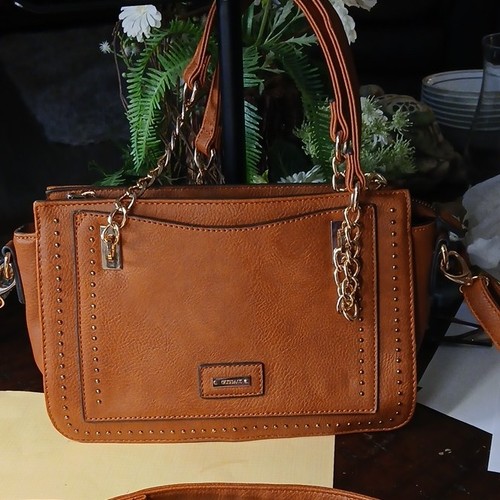 Gussaci shoulder bag - gussaci,
