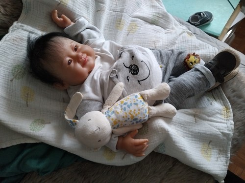 Bébé reborn asiatique - bébé,