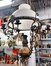 Luminaire: Ancien lustre suspension à pétrole à contrepoids