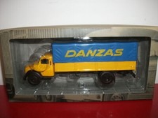 camions d'autrefois 1/43 Ixo